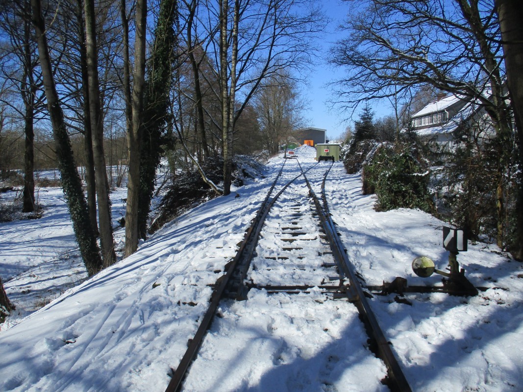 Bahnhof12